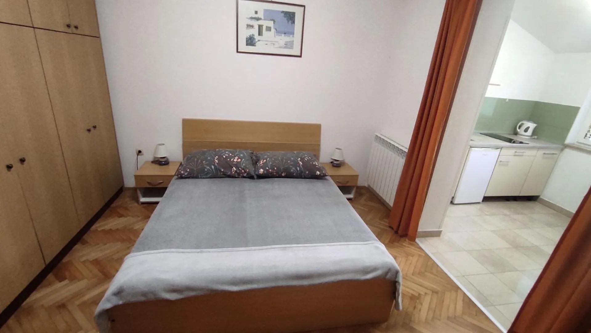 Gæstehus Apartments Karmen In Mali Maj Poreč Kroatien